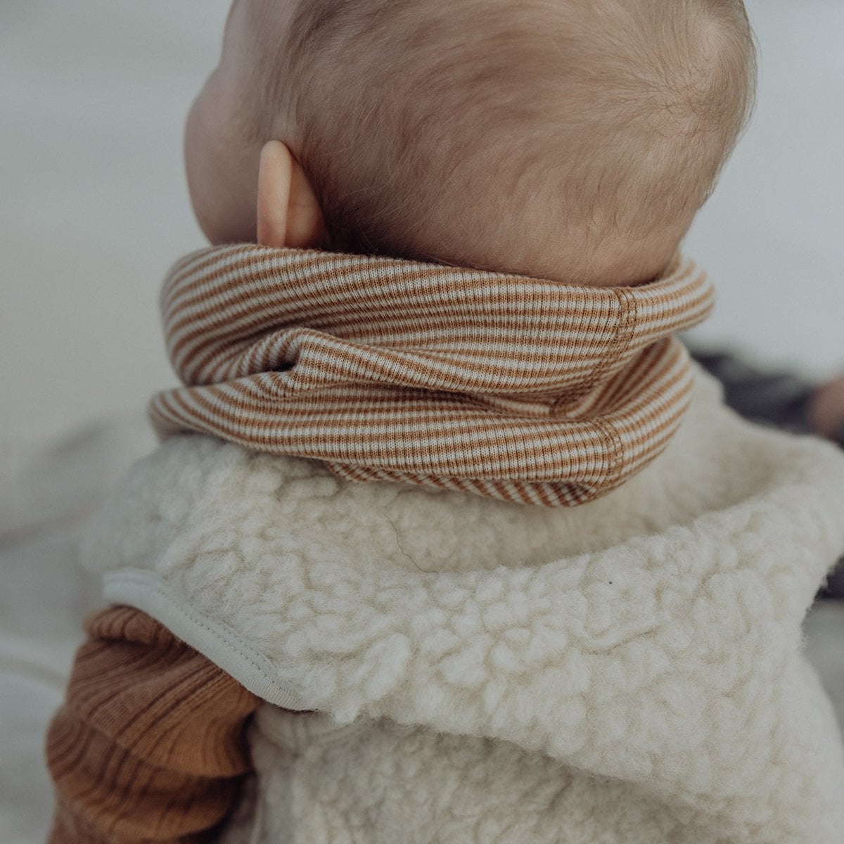 Kids' Merino Rib Infinity Scarf – Fawn Stripe