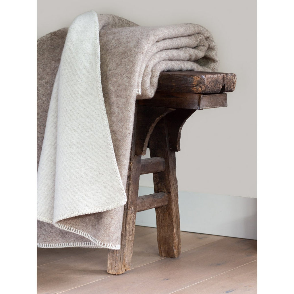 New Zealand Wool Bed Blanket – Eco Fossil