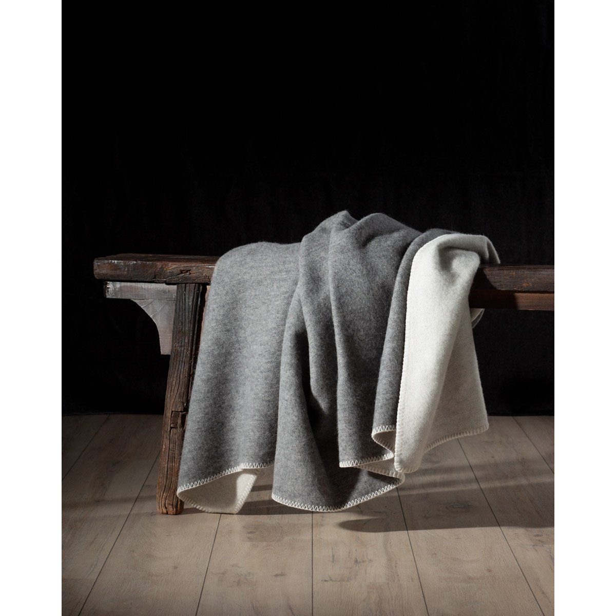 New Zealand Wool Bed Blanket – Wild Pigeon