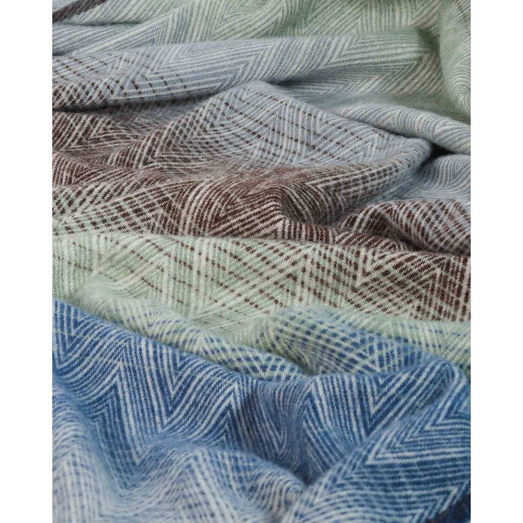 Manoria Wool Throw – Acqua