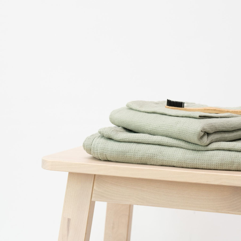 Honeycomb Fine Waffle Towel - Sage