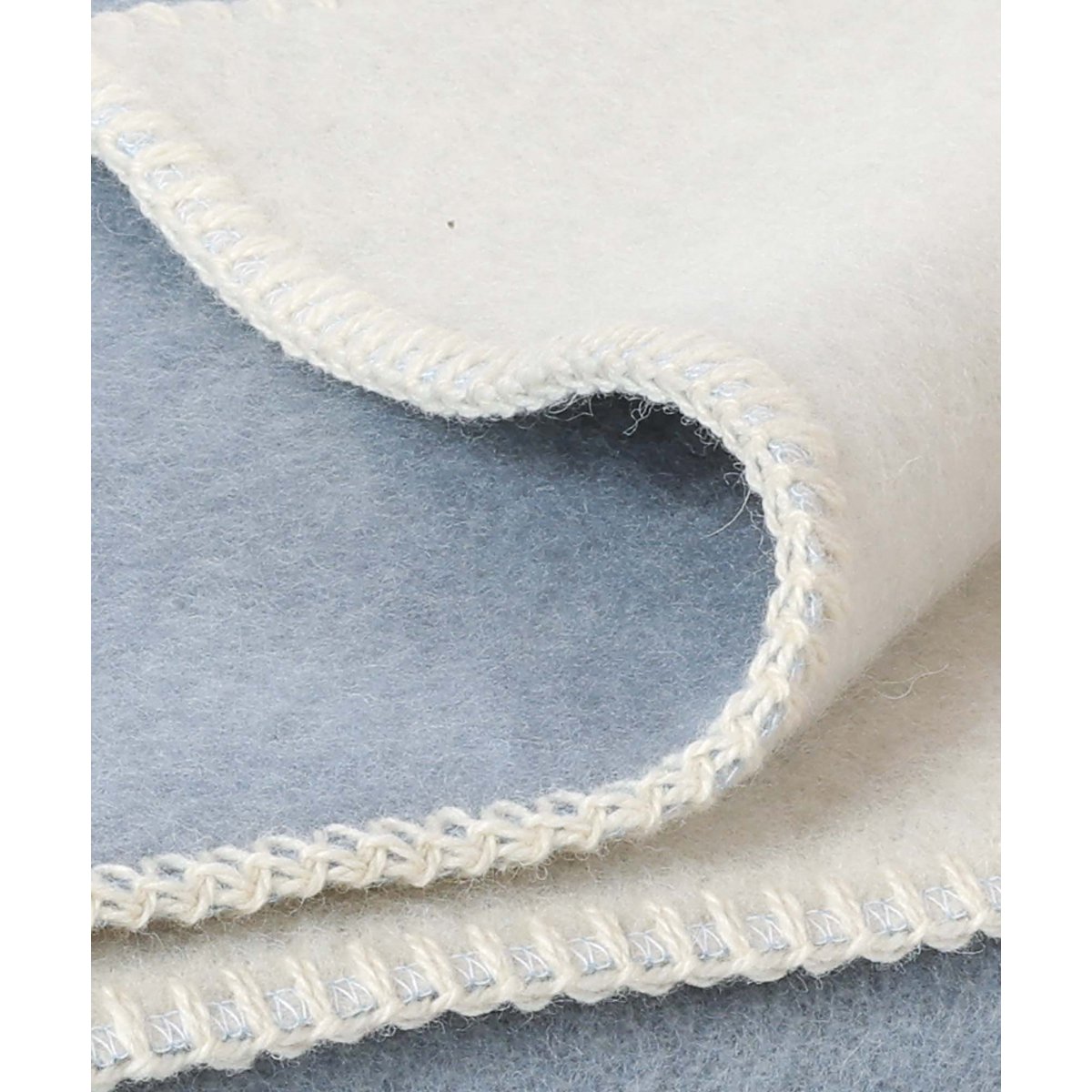 Wool Crib Blanket – Blue Fog, 100 × 140 cm
