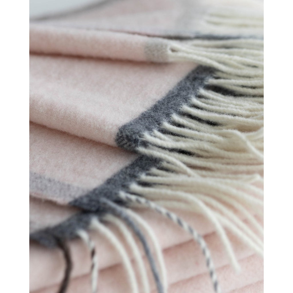 Milano Merino & Cashmere Throw – Rosa