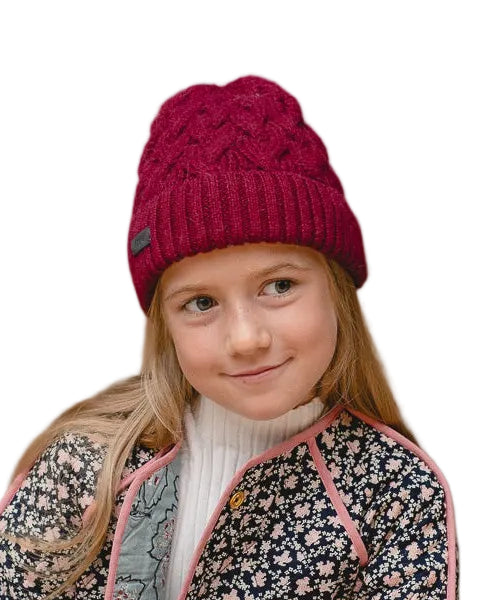Kids' baby alpaca cable hat in mulberry, close-up