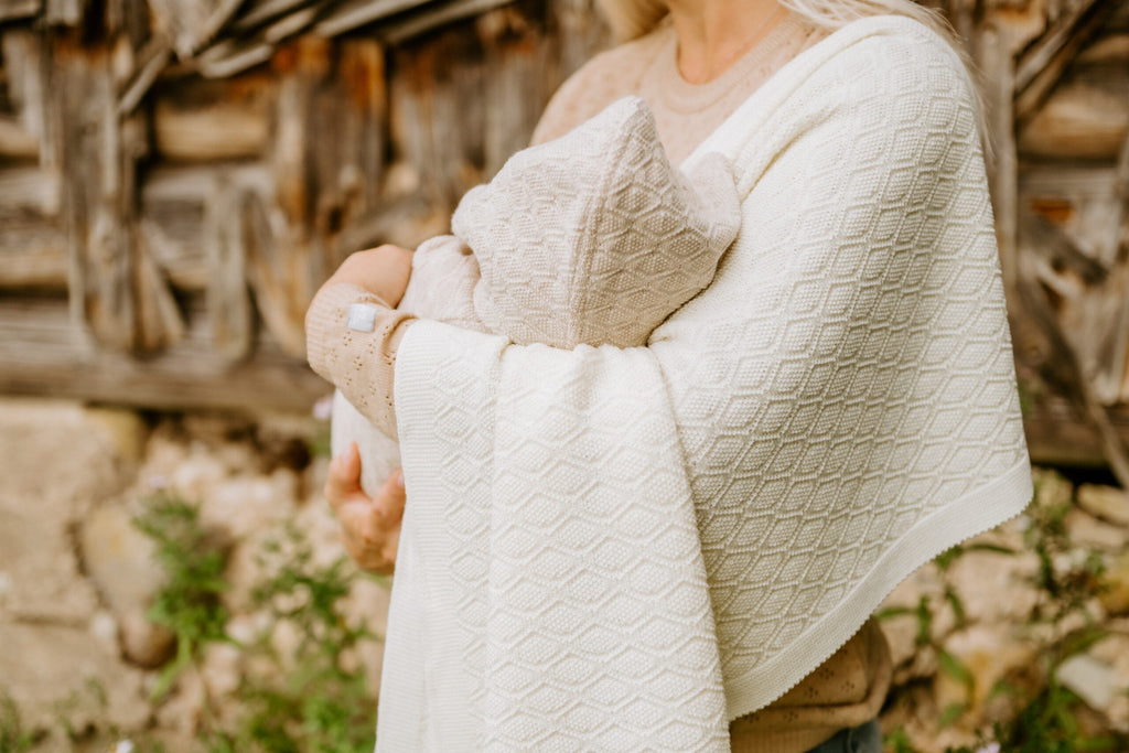 Merino wool baby blanket HAPPINESS